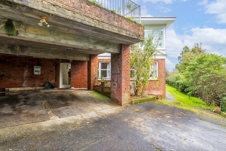 Photo of property in 265 Titirangi Road, Titirangi, Auckland, 0604