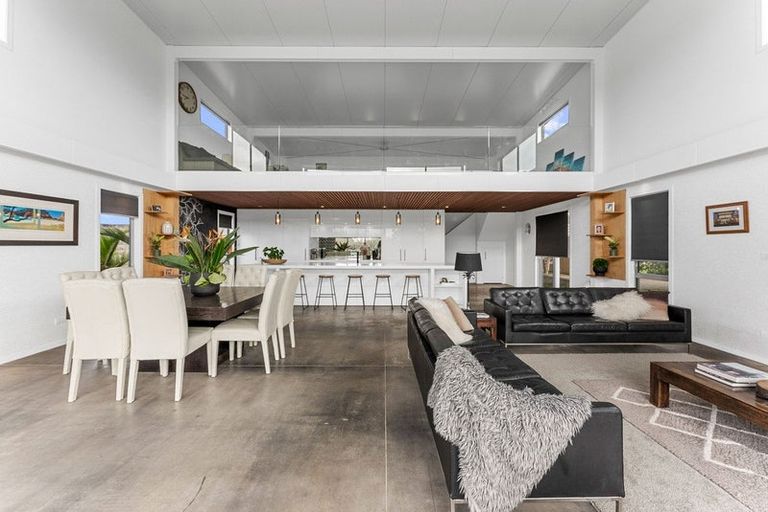 Photo of property in 68 Mcgiven Drive, Ridgewood, New Plymouth, 4371