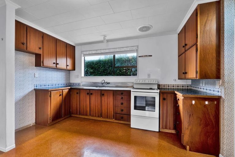 Photo of property in 21 High Street, Hawera, 4610