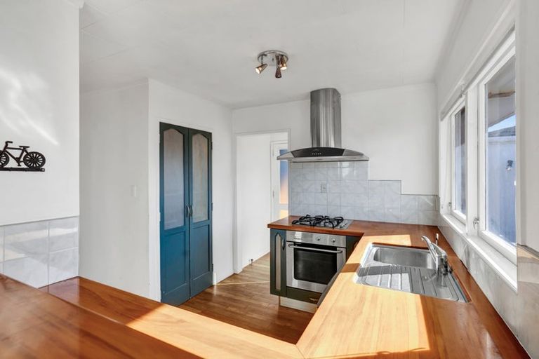 Photo of property in 7 Oleander Place, Bell Block, New Plymouth, 4312