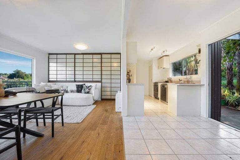 Photo of property in 94 Stapleford Crescent, Browns Bay, Auckland, 0630