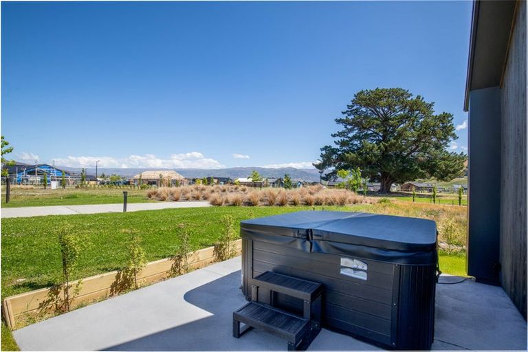 Photo of property in 48 Bragato Way, Cromwell, 9310