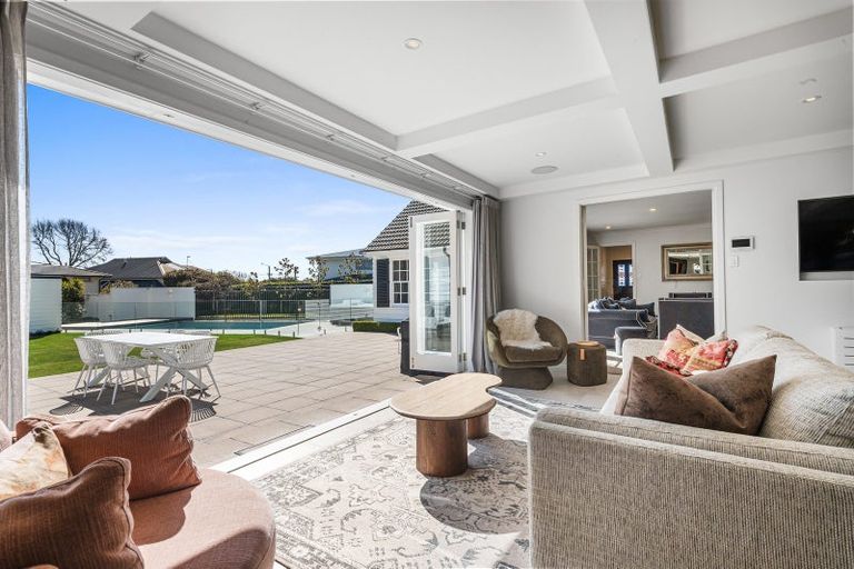 Photo of property in 48 Mcdougall Avenue, St Albans, Christchurch, 8014