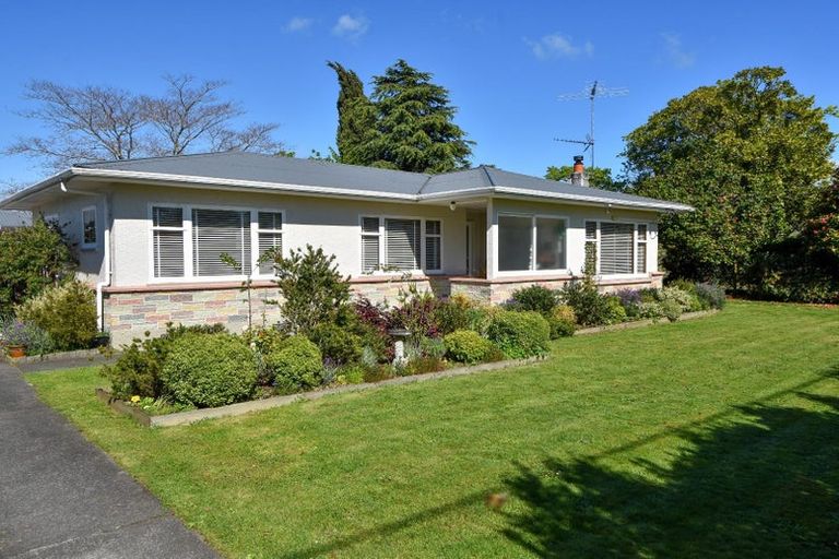 Photo of property in 3 Rexwood Street, Carterton, 5713