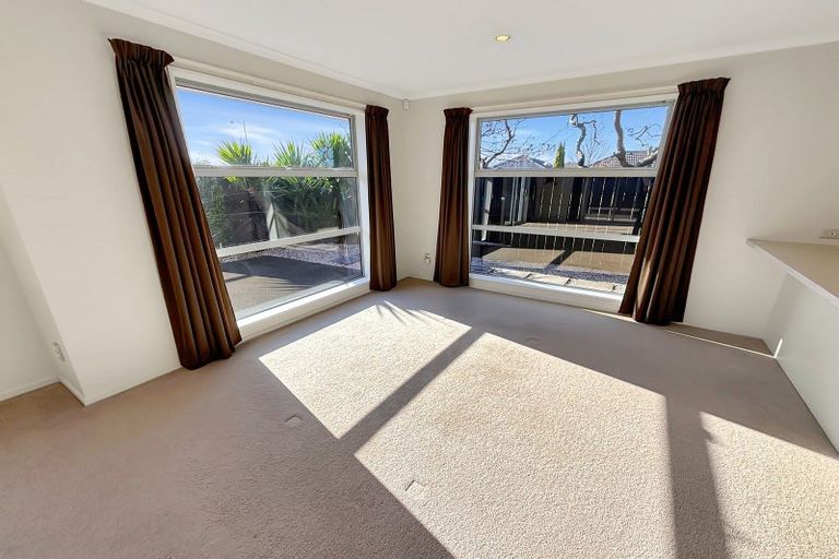 Photo of property in 35 Cognac Drive, Yaldhurst, Christchurch, 8042