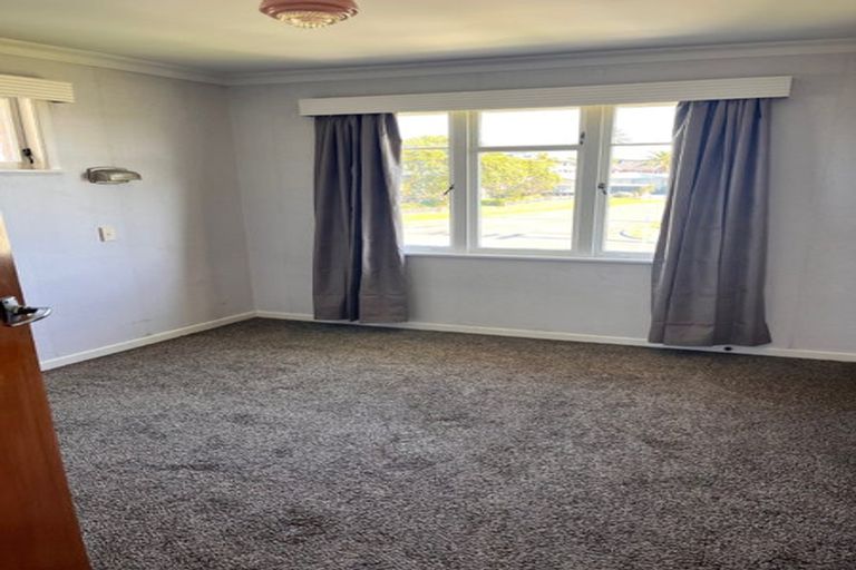 Photo of property in 35 Muricata Avenue, Mount Maunganui, 3116