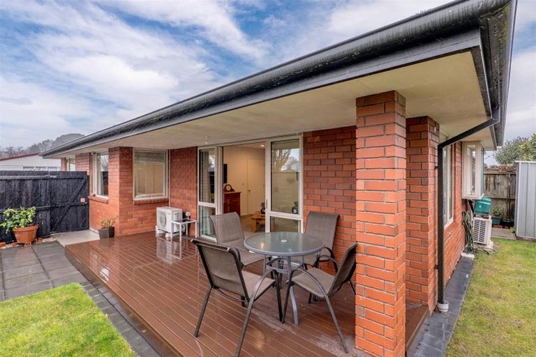 Photo of property in 1/85 Yaldhurst Road, Sockburn, Christchurch, 8042
