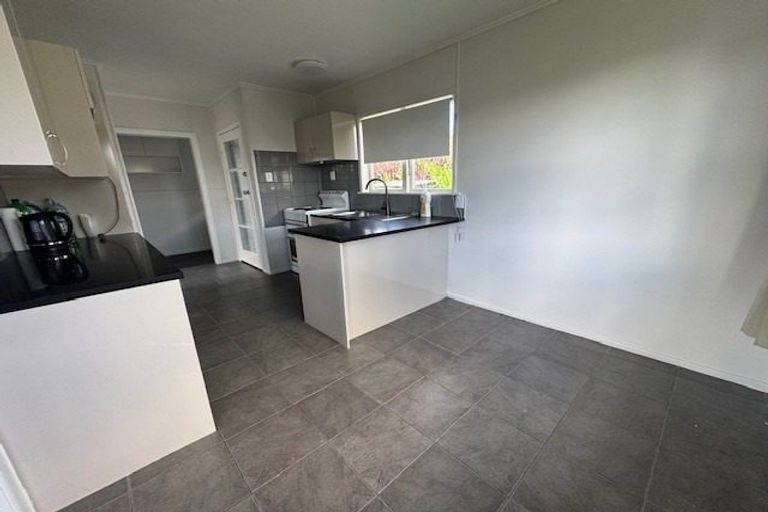 Photo of property in 21 Tranent Road, Mangere, Auckland, 2022