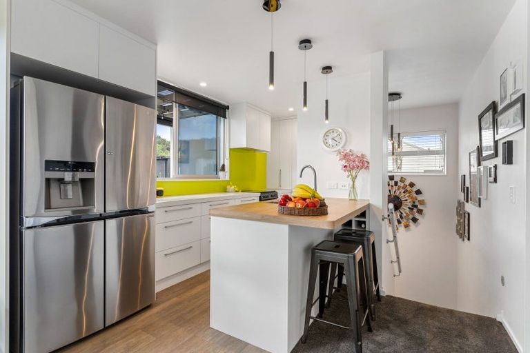 Photo of property in 202 Bond Street, Whangamata, 3620