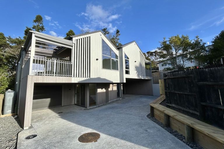 Photo of property in 93a Verran Road, Birkenhead, Auckland, 0626