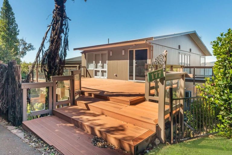 Photo of property in 177 Kawaha Point Road, Kawaha Point, Rotorua, 3010