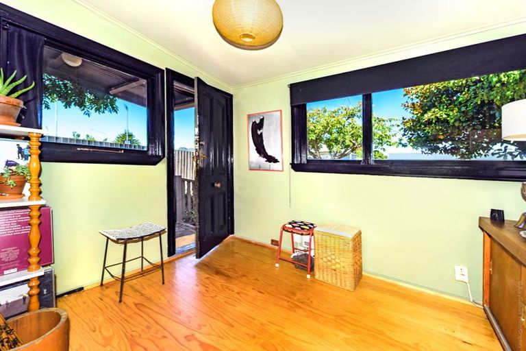 Photo of property in 437 Ferry Road, Woolston, Christchurch, 8023