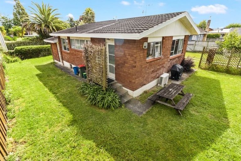 Photo of property in 50c Braid Road, St Andrews, Hamilton, 3200