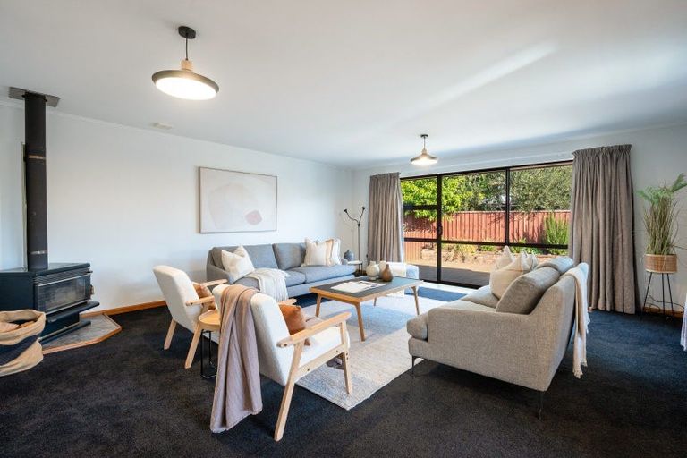 Photo of property in 15 Stagg Place, Brightwater, 7022