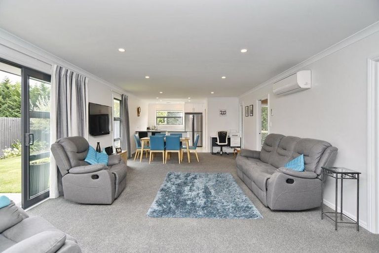 Photo of property in 75 Gladstone Road, Woodend, 7610