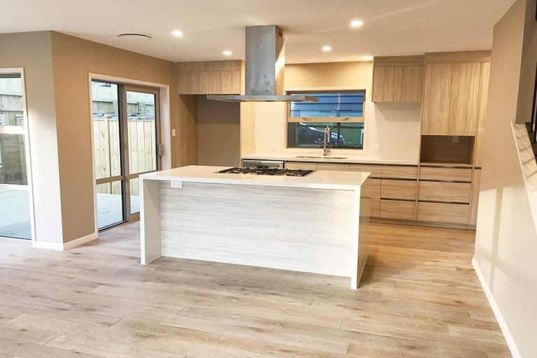 Photo of property in 7 Jaedee Court, Howick, Auckland, 2014