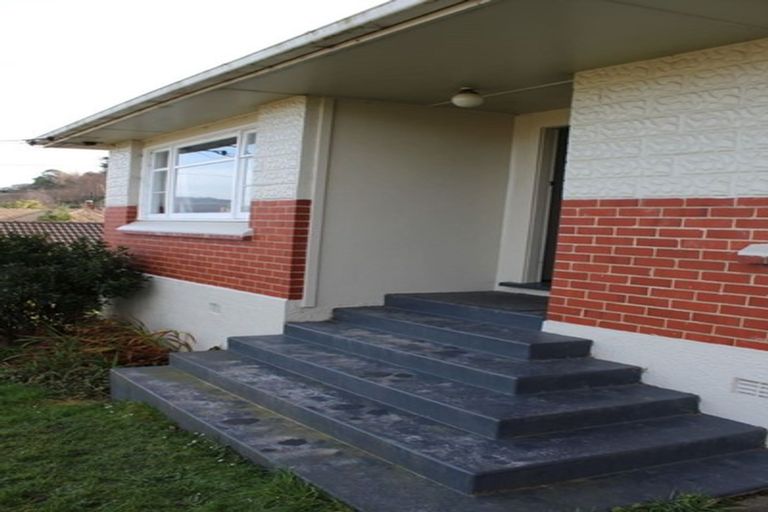 Photo of property in 3 Waldron Crescent, Green Island, Dunedin, 9018