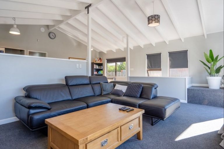 Photo of property in 16a Fincham Road, Raumati Beach, Paraparaumu, 5032