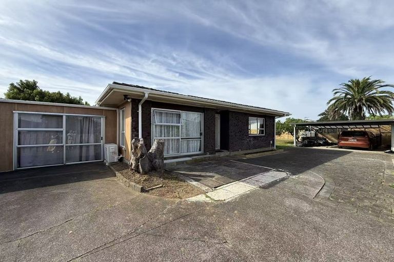 Photo of property in 2/3 Hedge Row, Sunnyhills, Auckland, 2010