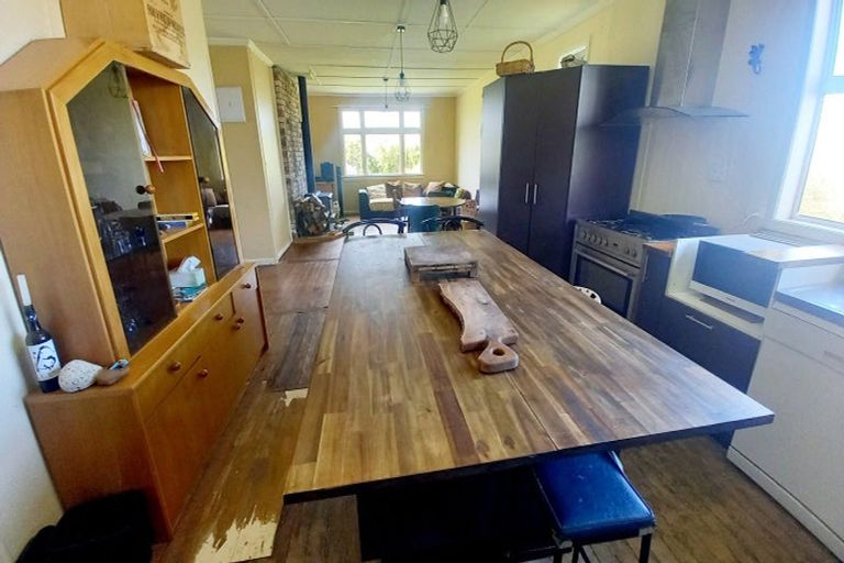 Photo of property in 858 Papatotara Road, Papatotara, Tuatapere, 9691