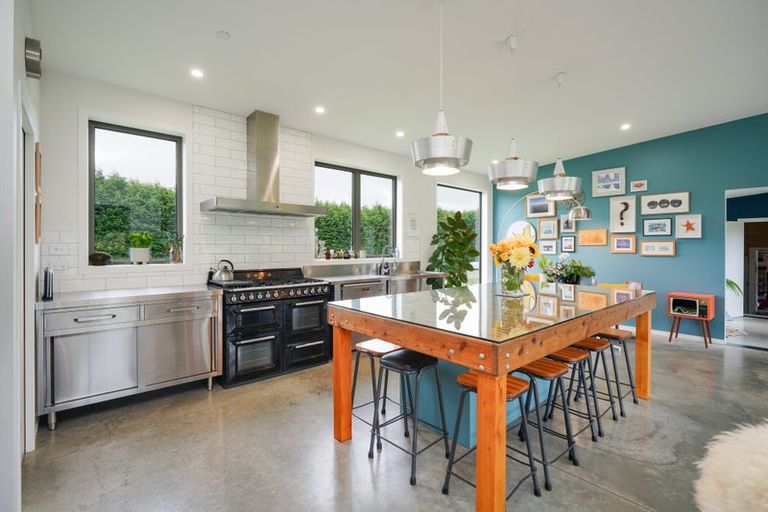 Photo of property in 124 Fairweather Road, Mill Road, Invercargill, 9872