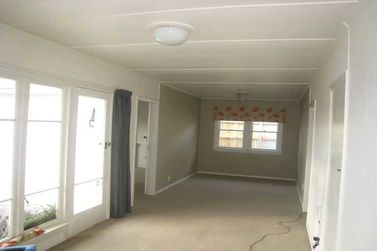 Photo of property in 14 Irvine Street, Highfield, Timaru, 7910