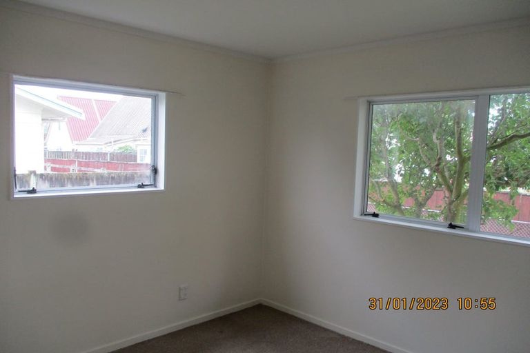 Photo of property in 3/614 Fergusson Drive, Trentham, Upper Hutt, 5018