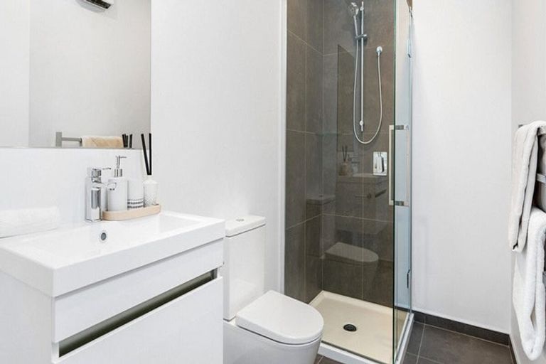 Photo of property in 1 Malaga Crescent, Harewood, Christchurch, 8051