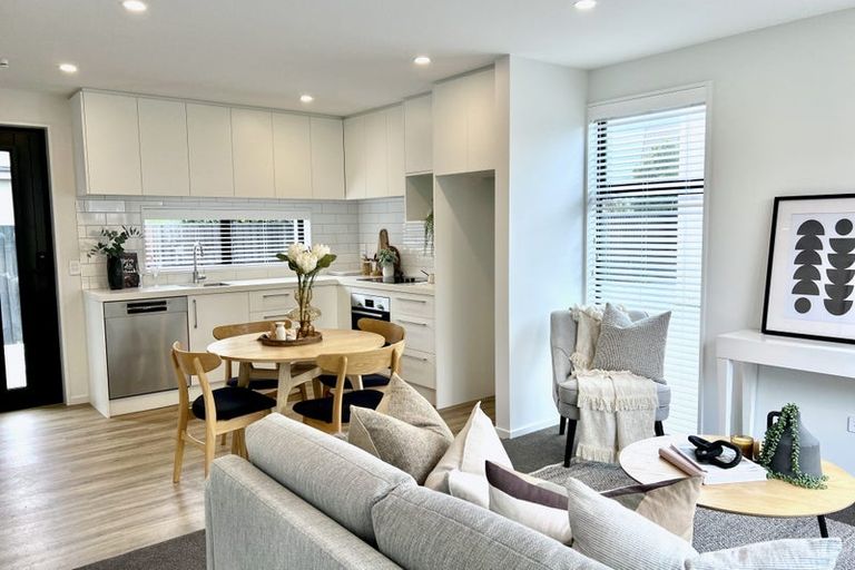 Photo of property in 4/14 Crohane Place, Addington, Christchurch, 8024