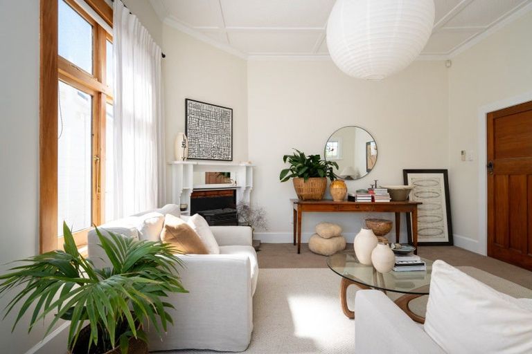 Photo of property in 19 Vigor Brown Street, Napier South, Napier, 4110