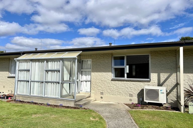 Photo of property in 2/45 Melbourne Street, Windsor, Invercargill, 9810