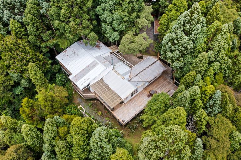 Photo of property in 130 Opanuku Road, Henderson Valley, Auckland, 0612