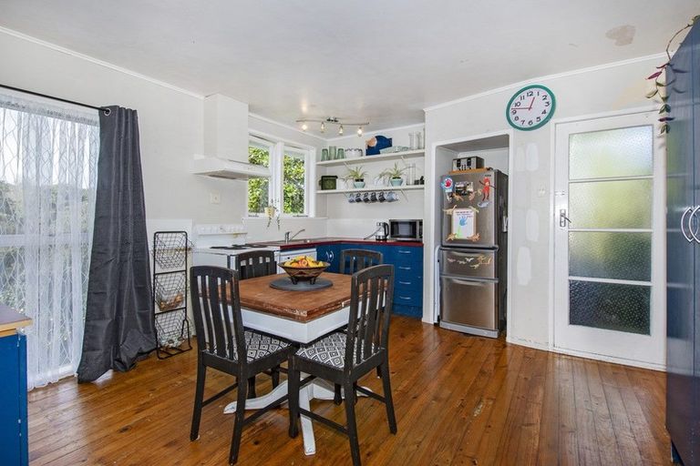 Photo of property in 21 Church Street, Onerahi, Whangarei, 0110