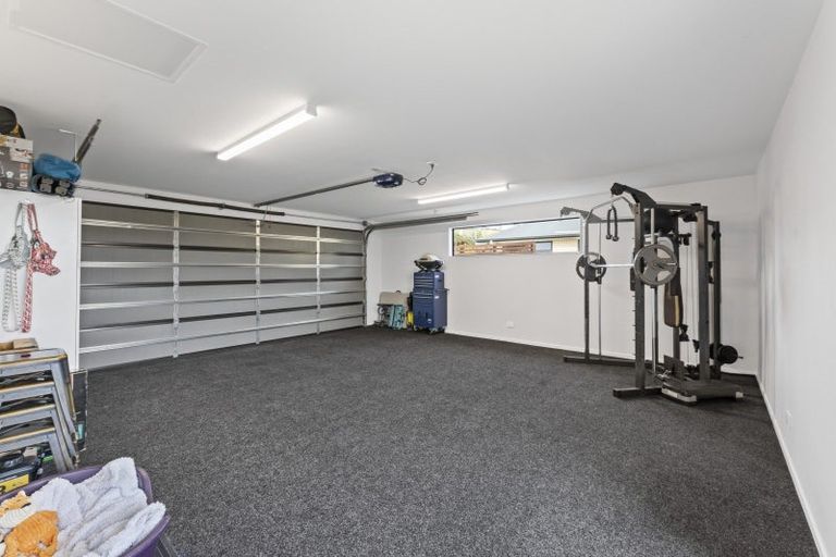 Photo of property in 6 Kingsgate Lane, Waihola, Milton, 9073