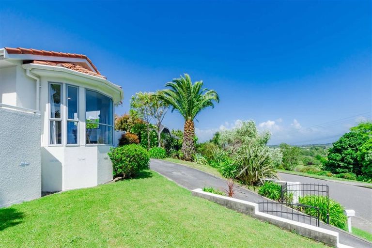 Photo of property in 81 Huia Street, Waikanae, 5036