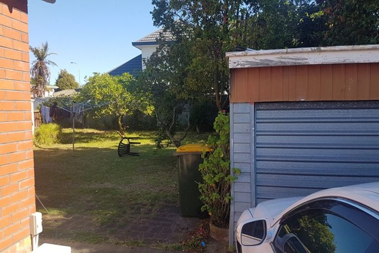 Photo of property in 2/9 Omagh Avenue, Papatoetoe, Auckland, 2025