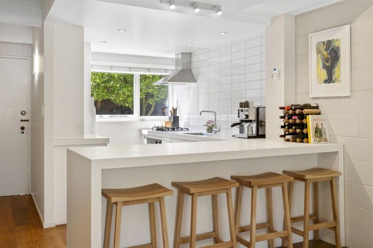 Photo of property in 102 Winchester Street, Merivale, Christchurch, 8014