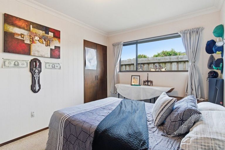 Photo of property in 17 Myres Street, Otumoetai, Tauranga, 3110