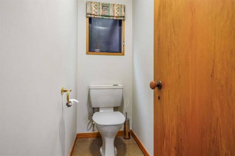 Photo of property in 202b Mount Pleasant Road, Mount Pleasant, Christchurch, 8081