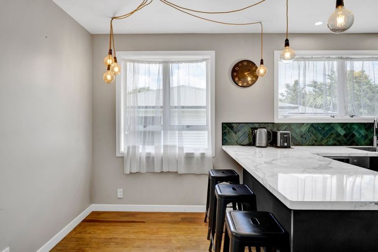 Photo of property in 101 Rata Street, Inglewood, 4330