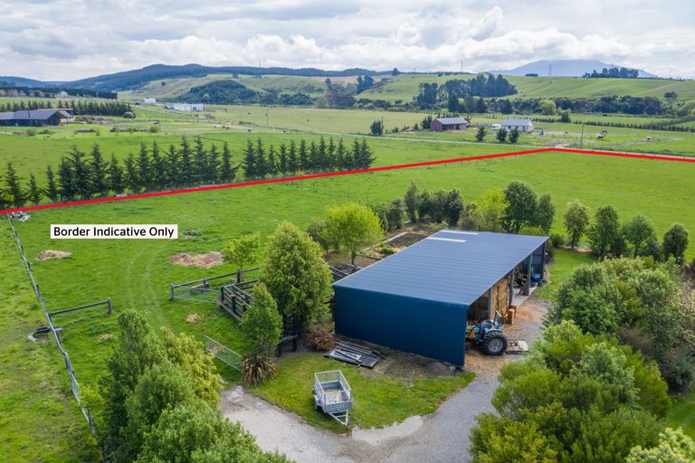 Photo of property in 143 Mcleods Road, Sefton, Rangiora, 7477