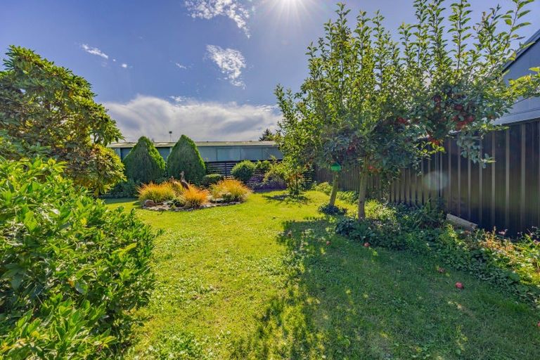 Photo of property in 32a Owen Street, Tikokino, Waipawa, 4273
