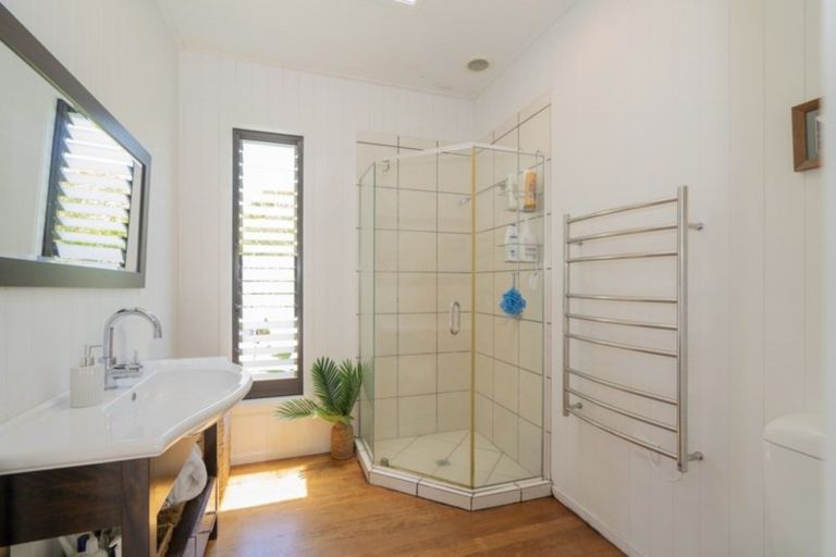 Photo of property in 8 Pumpkin Flat Road, Kuaotunu, Whitianga, 3592