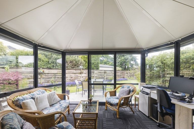 Photo of property in 81 Amberley Avenue, Highbury, Palmerston North, 4412