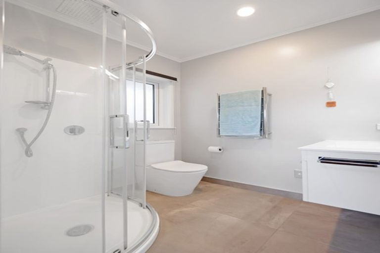 Photo of property in 23a Elliot Street, Howick, Auckland, 2014