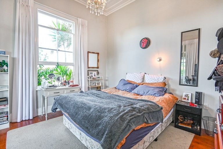 Photo of property in 301 Park Road South, Akina, Hastings, 4122