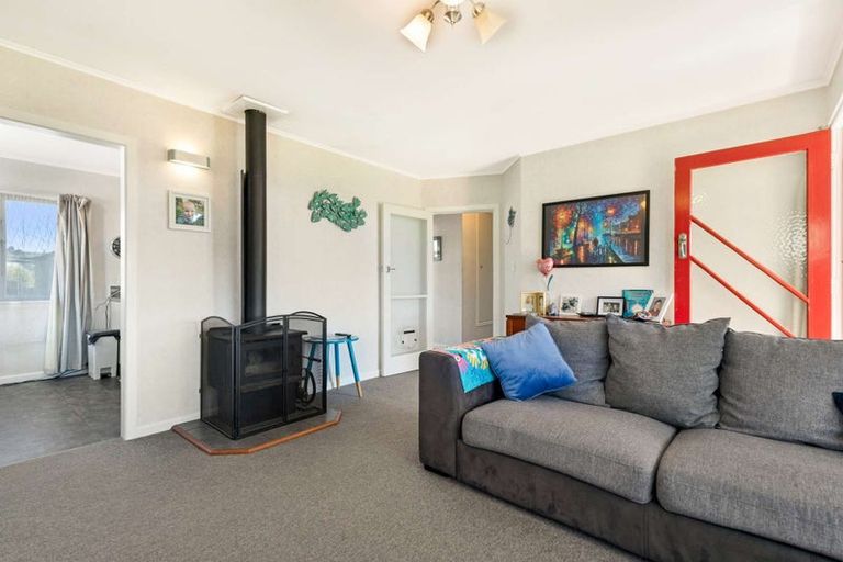 Photo of property in 6 Kusabs Road, Mangakakahi, Rotorua, 3015