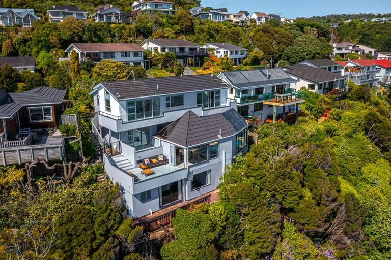 Photo of property in 35 Bosun Terrace, Whitby, Porirua, 5024