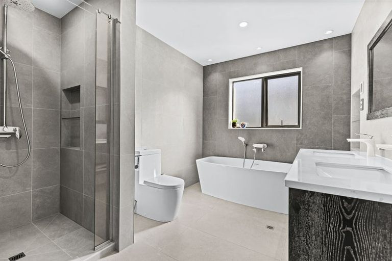 Photo of property in 7 Ruku Street, Long Bay, Auckland, 0630