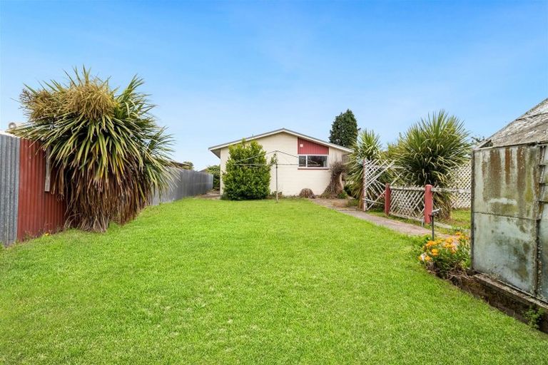 Photo of property in 35 Bermuda Drive, Hornby, Christchurch, 8042